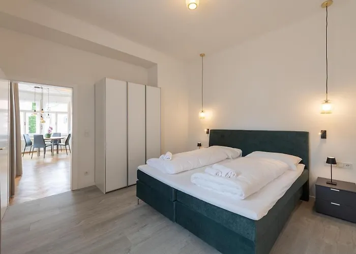 Meranosuites
